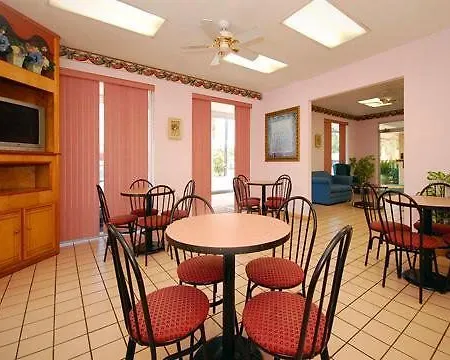 Oyo Hotel Lake Park - Valdosta Area 
