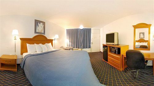 Hotel Oyo Park - Valdosta Area 2*