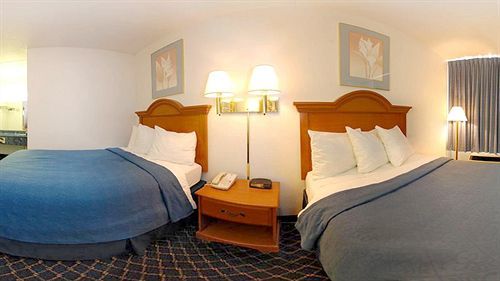 Oyo Park - Valdosta Area Hotel 2*