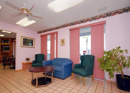 Hotel Oyo Park - Valdosta Area