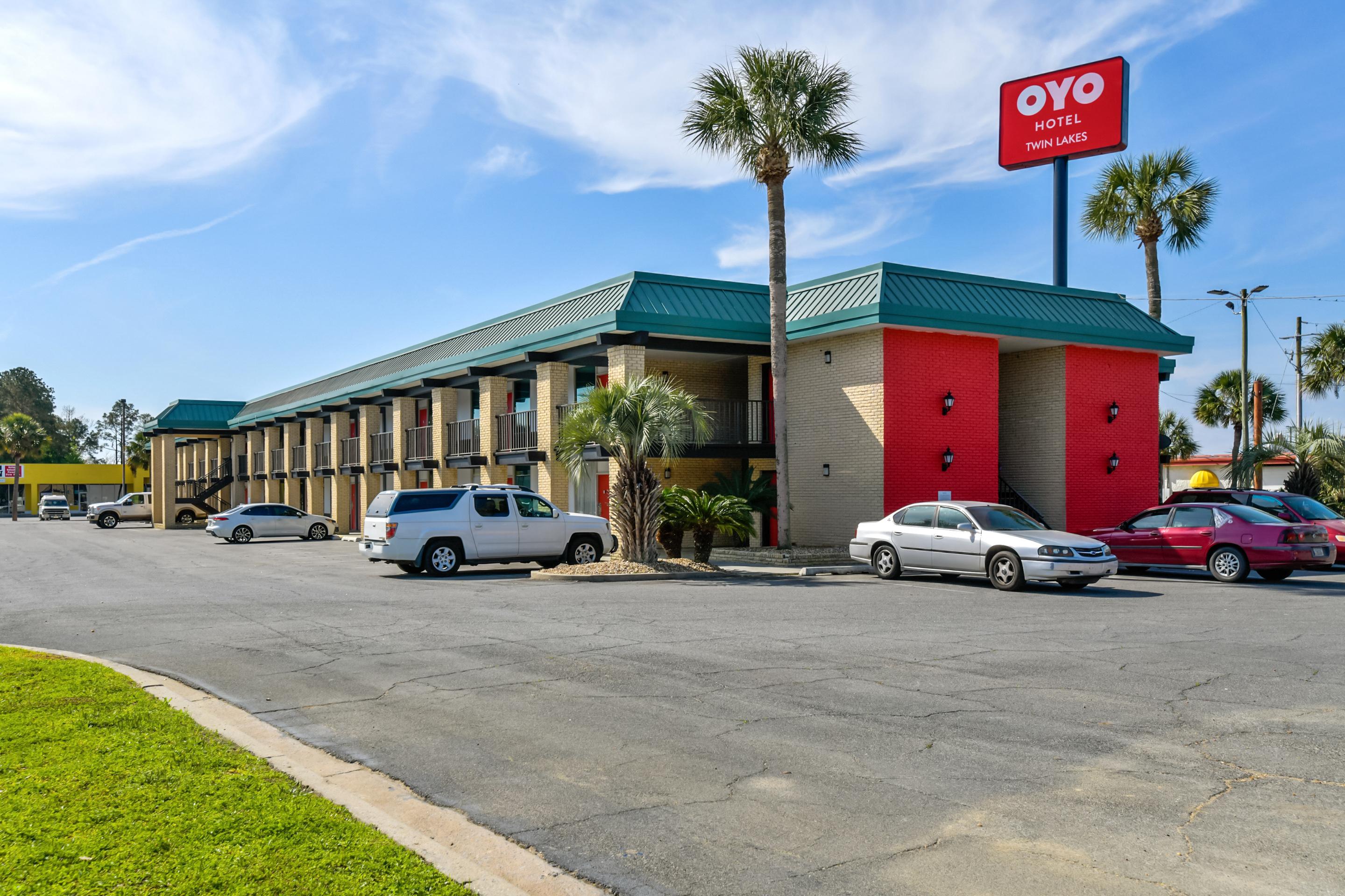Oyo Park - Valdosta Area Hotel Lake Park